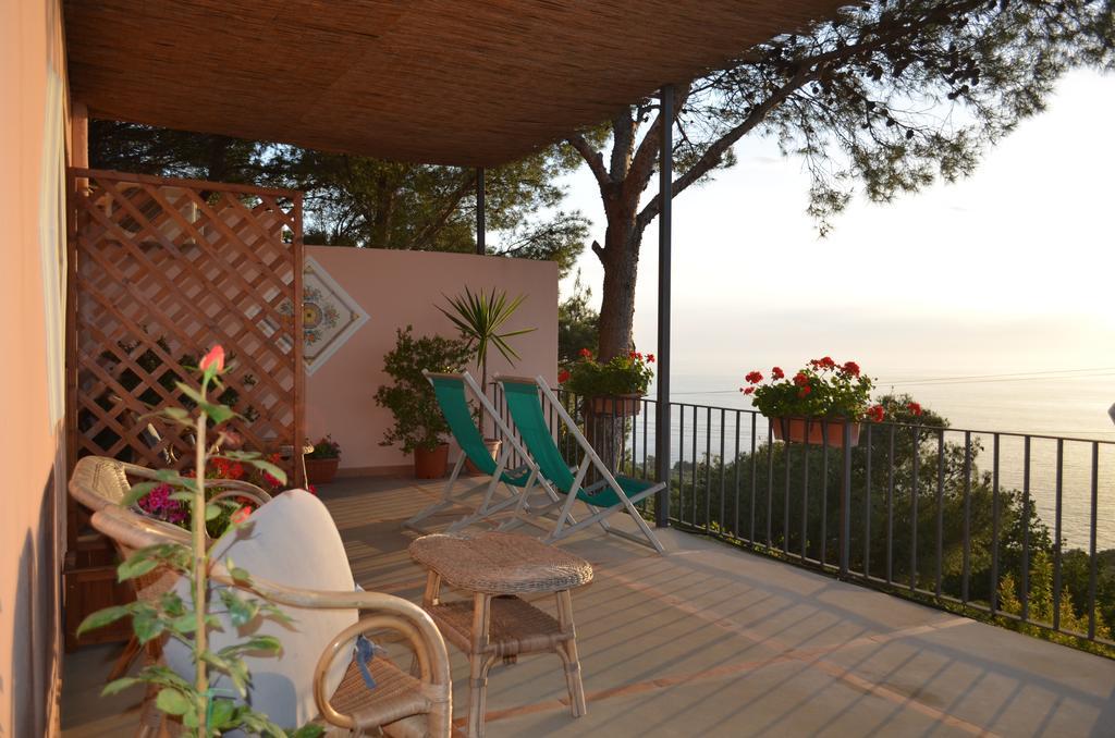 أناكابْري Le Ginestre Di Capri Bb & Holiday House المظهر الخارجي الصورة