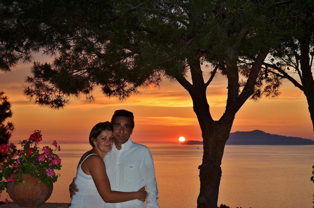 أناكابْري Le Ginestre Di Capri Bb & Holiday House الغرفة الصورة