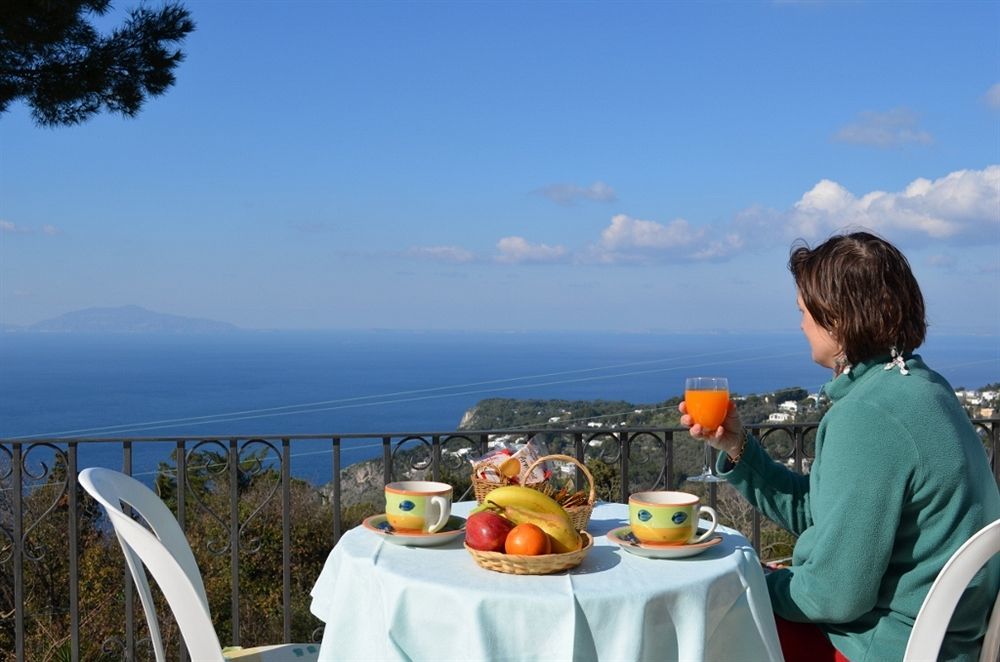 أناكابْري Le Ginestre Di Capri Bb & Holiday House المظهر الخارجي الصورة